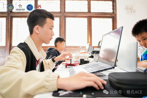 模型競賽中 模型競賽中