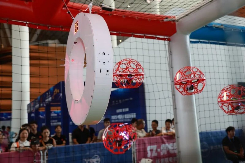 無人機(jī)足球進(jìn)球 無人機(jī)足球進(jìn)球