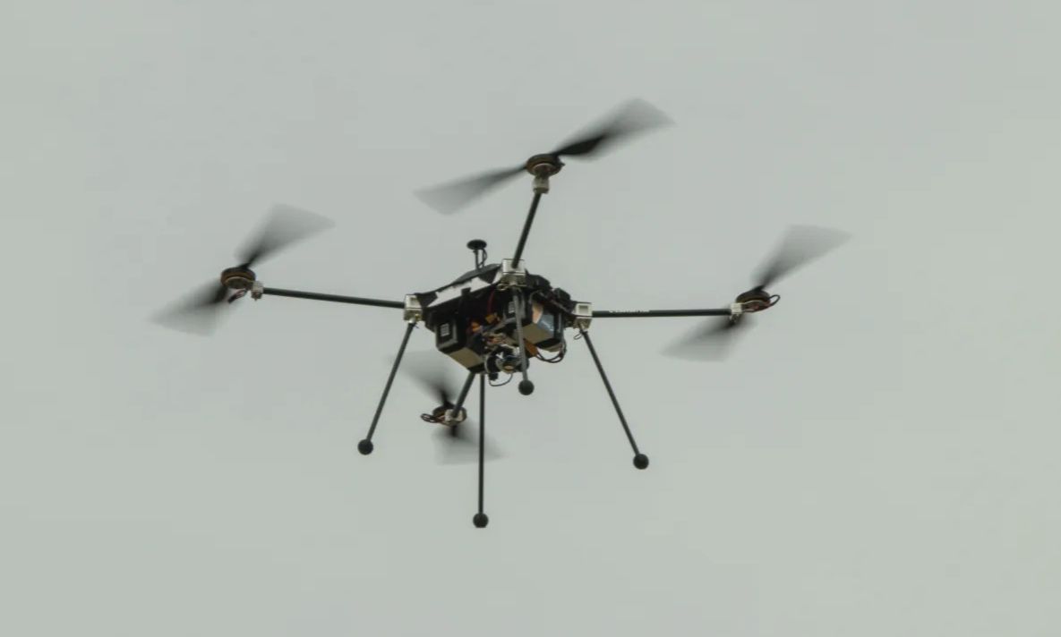 無(wú)人機(jī) 無(wú)人機(jī)